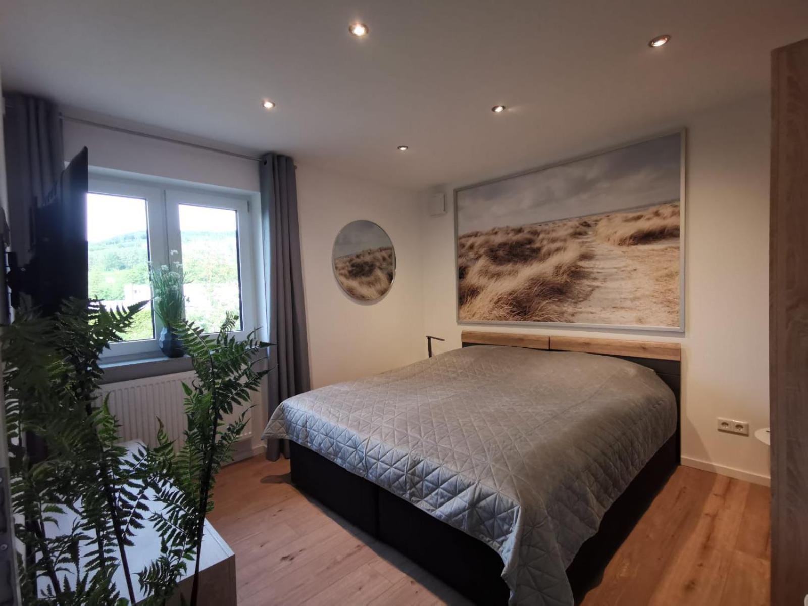 Modernes Stilvoll Eingerichtetes Appartement Rosrath Luaran gambar